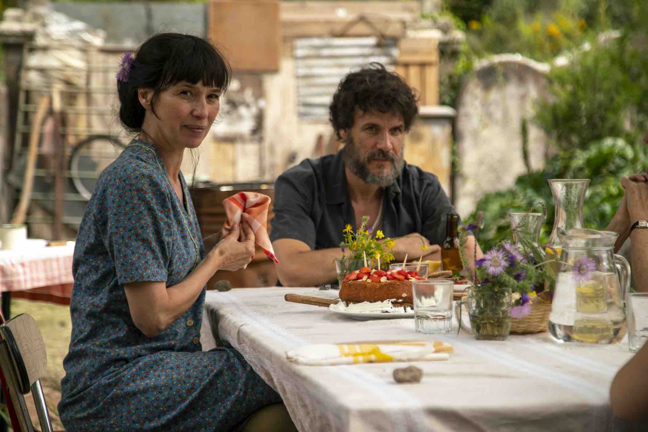 la casa entre los cactus