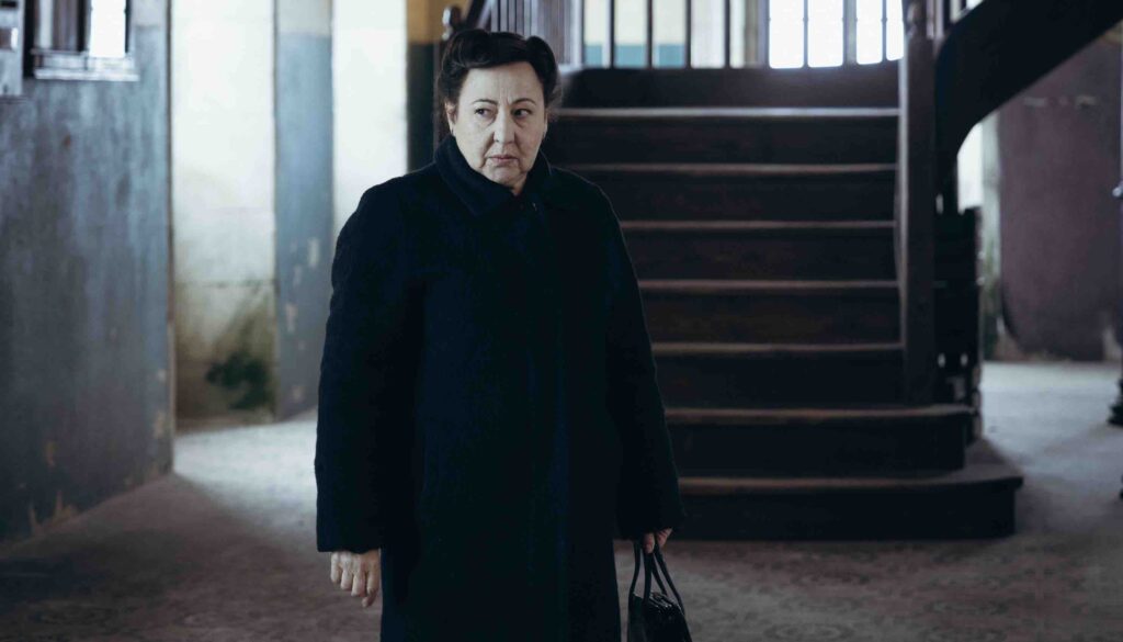 Tratamos demasiado bien a las mujeres